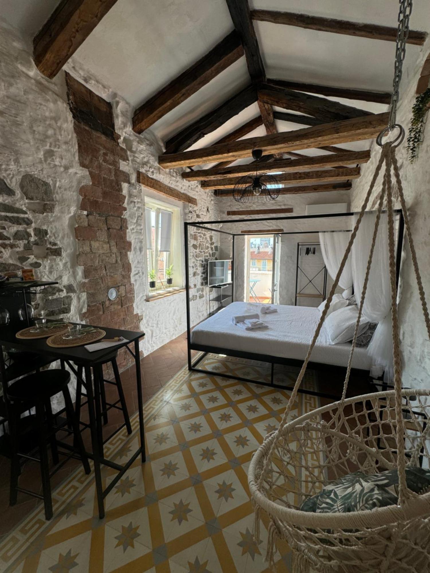 Loving My Rooms 3 - Incantevole Monolocale Nel Centro Storico Gorizia Luaran gambar